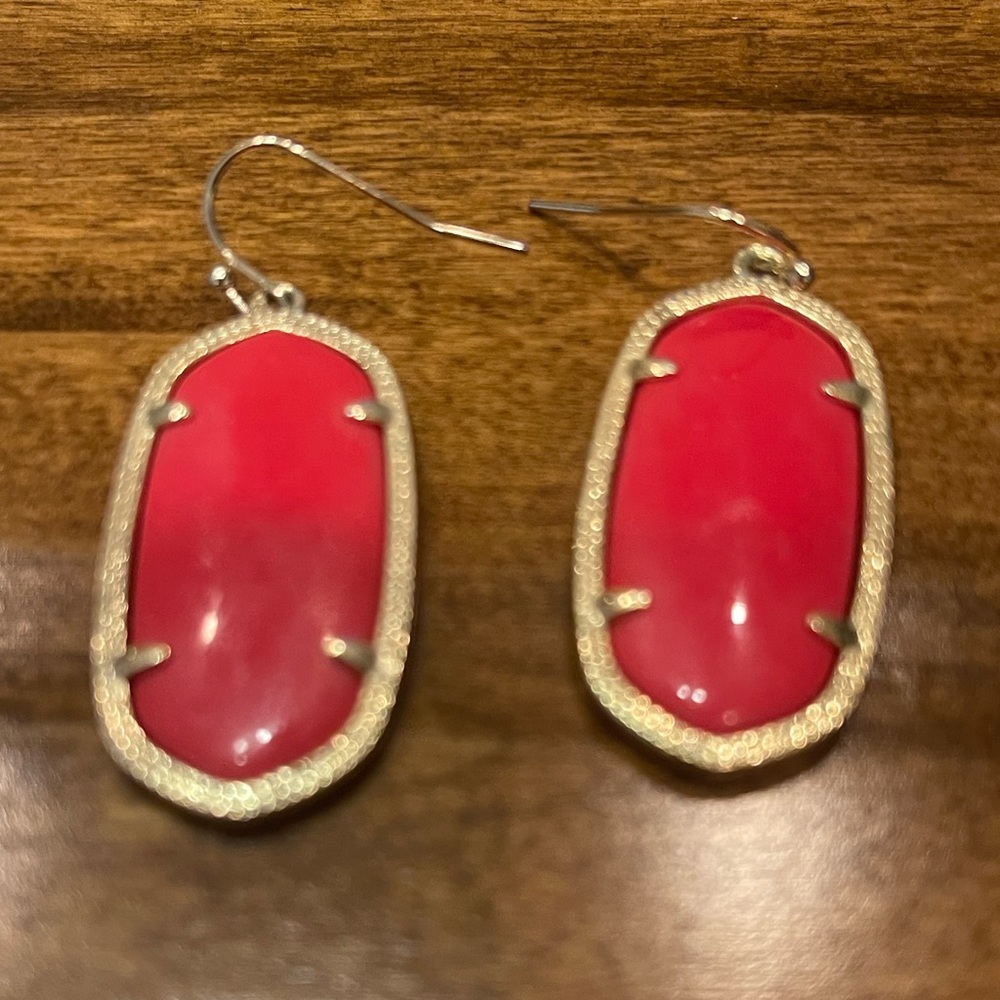 Kendra Scott Bright Red Elle Earrings in Gold
